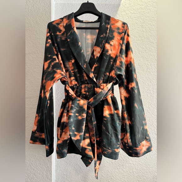 Camila Coelho Amelia Romper in Orange Teal Tie Dye Black XS Satin Kimono Sleeve - Picture 2 of 16